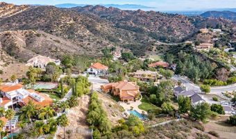 227 Saddlebow Rd, Bell Canyon, CA 91307