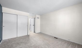 39875 N Golf Ln, Antioch, IL 60002