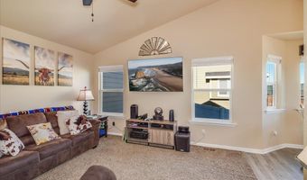 2013 COFFEE Ave, Cheyenne, WY 82007