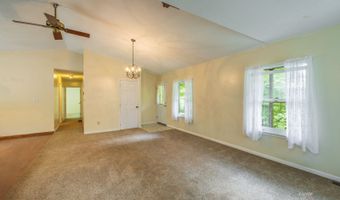 13590 Eddy Rd, Athens, OH 45701