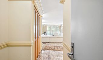 5101 RIVER Rd 715, Bethesda, MD 20816