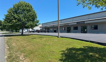 1 Shannon Ct 102, Bristol, RI 02809