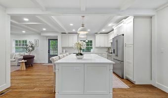 136 Goose Hill Rd, Chester, CT 06412