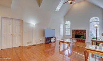 88 Vanderveer Dr, Basking Ridge, NJ 07920