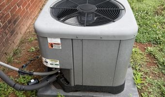 431 Charleston St N, Blacksburg, SC 29702