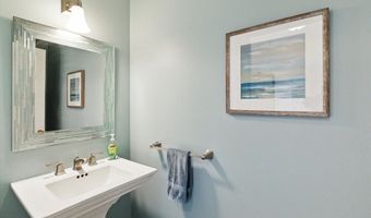 2300 NAVAJO Path, Ambler, PA 19002