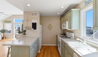502 Amber St A, Beach Haven, NJ 08008