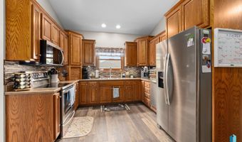 1005 Walnut St, Beresford, SD 57004