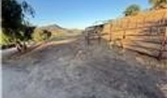 13620 Pales Rd, Agua Dulce, CA 91390