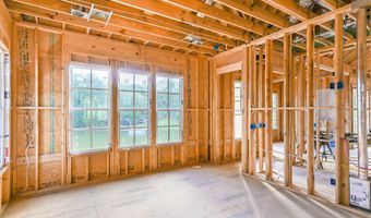 152 Waterfront Way, Alexander City, AL 35010