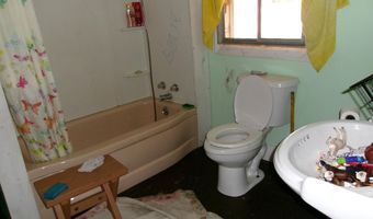 108 W Filmore St, Afton, IA 50830