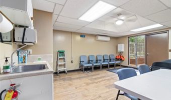 46-255 Kahuhipa St A1004, Kaneohe, HI 96744