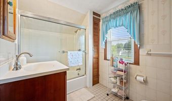 361 14th St, Bangor, ME 04401