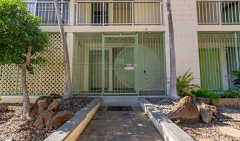 249 Kapili St 402, Honolulu, HI 96815