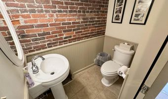 137 R Water St G and H, Exeter, NH 03833