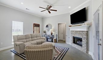 1402 Victoria Ln, Brandon, MS 39042