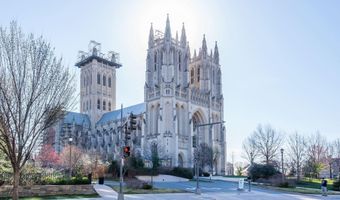 4000 CATHEDRAL Ave NW 842B, Washington, DC 20016