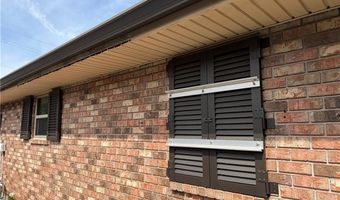 402 AVENUE A, Belle Chasse, LA 70037