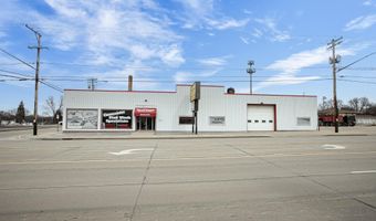 1610 W WISCONSIN Ave, Appleton, WI 54914