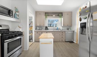 5490 W Orland Rd, Angola, IN 46703