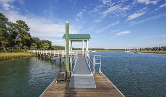 17 Old Bethel, Beaufort, SC 29906