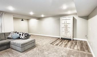 2737 Pinfire Crk, Ammon, ID 83406