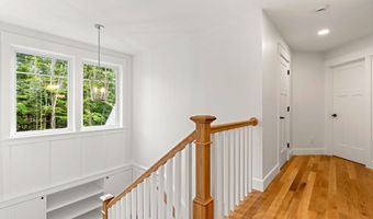 7 Sundance Ln, Bow, NH 03304