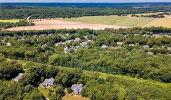 371 Glen Hill Dr, North Kingstown, RI 02874
