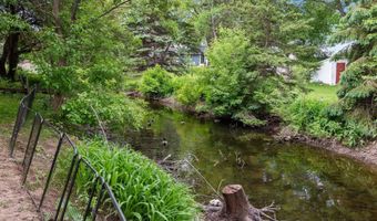 1433 W ROSELAWN Dr, Appleton, WI 54914
