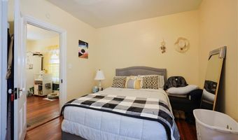 10 Walnut St, East Providence, RI 02914