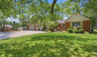 1846 Edwards Dr, Akron, OH 44306
