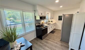 35 Mather St, Alton, IL 62002