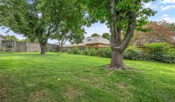 1402 NW K St, Bentonville, AR 72712