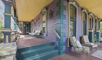 144 W MAIN St, Adamstown, PA 19501