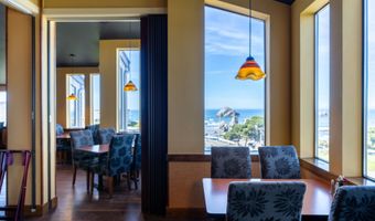 1695 BEACH LOOP Dr, Bandon, OR 97411