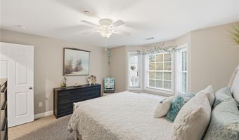 40 Saw Mill Dr 204, North Kingstown, RI 02852