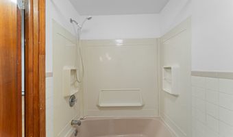 120 Pulaski Hwy, Ansonia, CT 06401