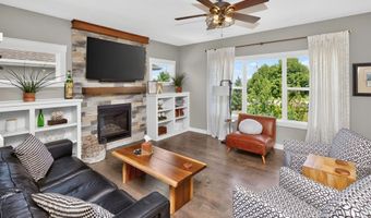 2102 NE 17th St, Ankeny, IA 50021
