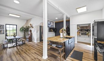 356 W Oak Grove Rd NW, Adairsville, GA 30103