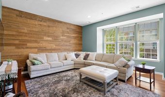 1004 Pointe View Dr, Adams Twp., PA 16046