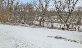 S2232 State Road 35, Alma, WI 54610