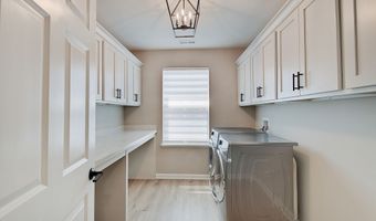 4163 Ironclad Dr, Bargersville, IN 46106