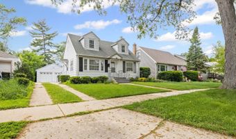 418 S Vail Ave, Arlington Heights, IL 60005