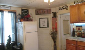 127 Maplewood Ave, Ambridge, PA 15003