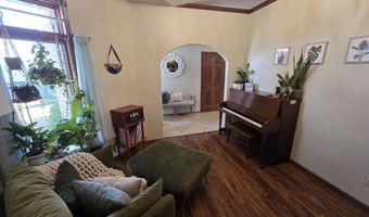 1905 Country Meadows Pl, Beatrice, NE 68310