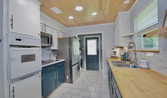 437 Pecan Dr, Aledo, TX 76008