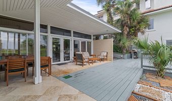 2337 SEMINOLE Rd B, Atlantic Beach, FL 32233