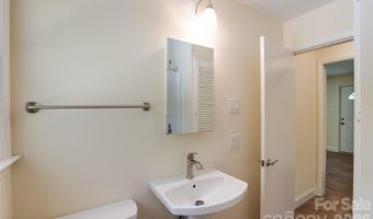 49 First St, Asheville, NC 28803