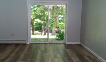 40 Brookside Dr 6, Brattleboro, VT 05301