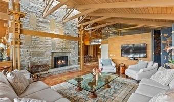 148 Mountain Ash Ln, Highlands, NC 28741